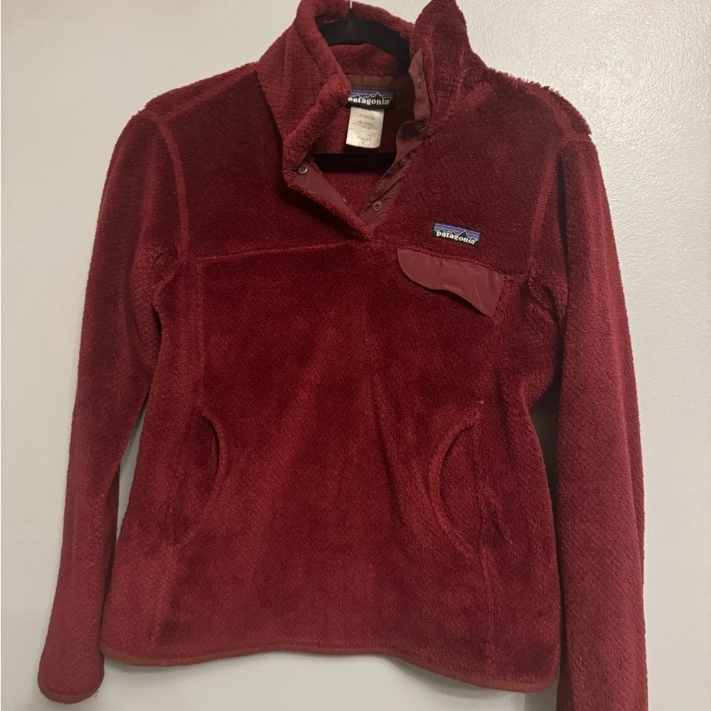 Patagonia Burgundy Fleece Pullover - Picture 2 of 4